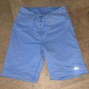 Alo Yoga sparky blue shorts